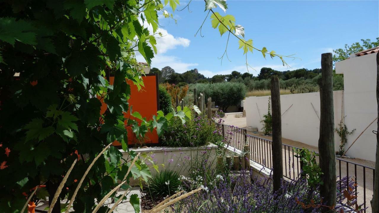 Les Lavandins-Gite Magali Saint-Rémy-de-Provence エクステリア 写真